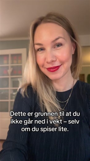 For mange handler det ikke om viljestyrke. Og det handler ikke om at du “gjør noe feil”. Når kroppen er stresset over tid, går den i beskyttelsesmodus. Kortisol skrus opp. Blodsukkeret blir ustabilt. Og kroppen holder igjen – på energi, på fett, på overskudd. Da hjelper det ofte ikke å spise mindre. Ofte trenger kroppen det motsatte: ro, støtte og balanse. Du er ikke ødelagt. Kroppen din prøver bare å ta vare på deg 🤍 Hvis dette traff deg og du vil lære mer om hvordan roe kroppen og støtte horm