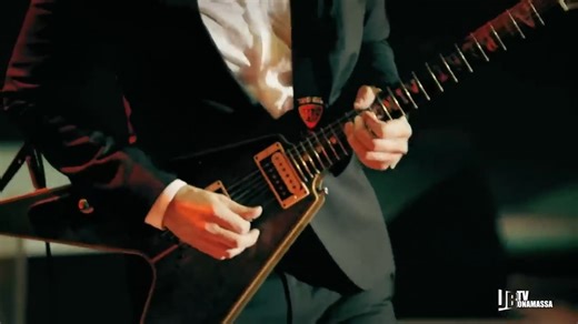 Joe Bonamassa Official - "I'll Play The Blues For You" - Live At The Greek Theatre Follow or stream Joe here: https://joeb.me/FolloworStreamJB | Joe Bonamassa