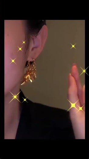 Gold Leaf Fringe Drop Earrings: Dazzling Statement Pieces