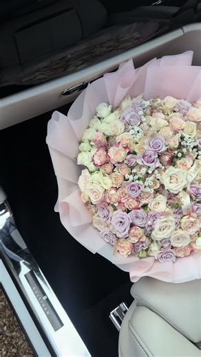 Pastel Flower Bouquets with Nationwide Delivery