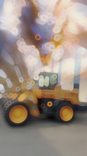 LGMA wheel loader #payloader #wheelloader #miniloader #smallwheelloader #frontendloader #constructionequipment #loaders #lugong #backhoe #supplier #loader #forklift #Heavymachinery #Industrialequipment #logistics #Warehouseequipment Mail:mkt@sd-lg.com Tel: 86-535-6535898 | LuGong Machinery