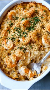 If you’re craving something comforting and a little special, this casserole is perfect. The crab and shrimp together are just amazing and it’s surprisingly easy to make. Total crowd-pleaser. Recipe in 💬 ⬇️ | Tasty Recipes