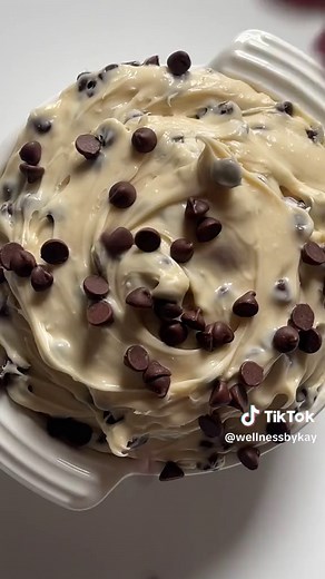 Delicious Cream Cheese Chocolate Chip Dip Recipe