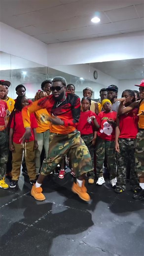 Dance with DancingDc: Join the Fun!