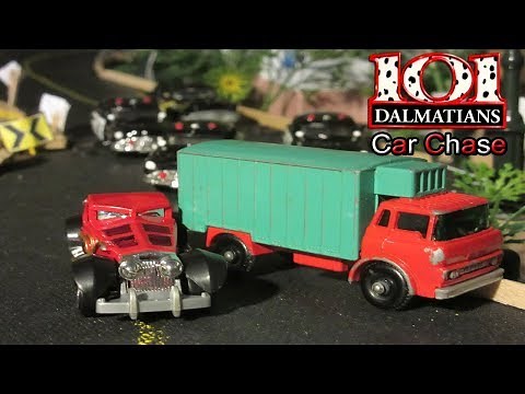 Hot Wheels Cruella De Vil car chase - stop motion