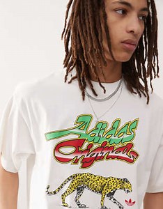 adidas Originals - T-shirt à motif léopard graphique - Blanc | ASOS