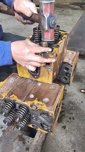 Diesel engine push rod mounting_ #mechanic #auto #mechanicsteve #inspiring #motivation #handwashchallenge #mechaniclife | Amazing life
