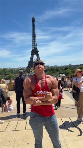 Wider Than the Eiffel Tower: Varis TikTok Showcase