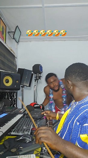 25K views · 628 reactions | New version | HONEY BOY FUN PAGE | Facebook