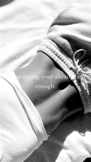 Your already fat enough. #fatty #toxicmotivation #fatgirrrl #foryoupage #fyp