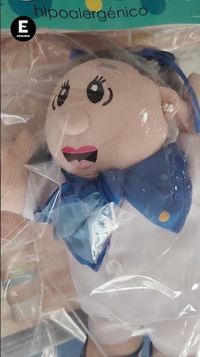 ¿Adiós Dr. Simi? Conoce a la Dra. Lares, el nuevo personaje de Farmacias Similares