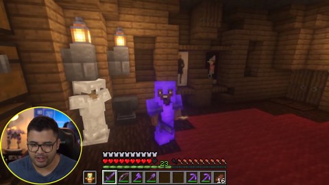 CONSTRUÍ UMA ESTÁTUA GIGANTE DO FELIPE NETO - MINECRAFT #32