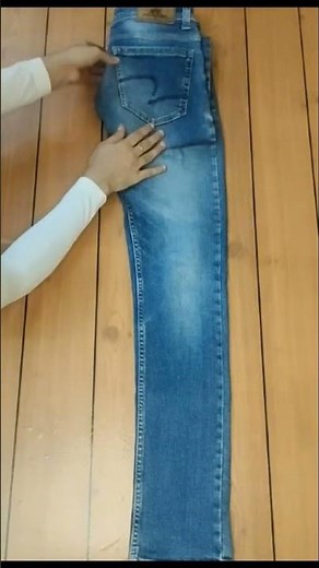 How to fold jeans for travel | Jeans folding hacks for travel