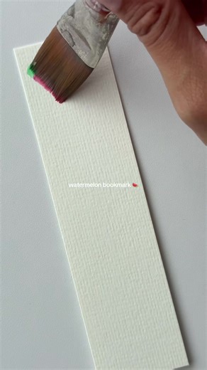 Gouache watermelon, quick technique! I have a craft book available for pre-order if you wanna support me 🥹 (linked in bio) #watermelon #gouache #bookmark