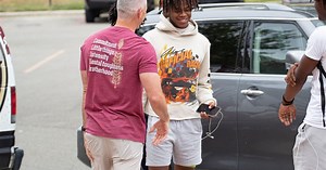 4-star Michigan DB commit says FSU is in his 'top 3' after first 'Noles game visit