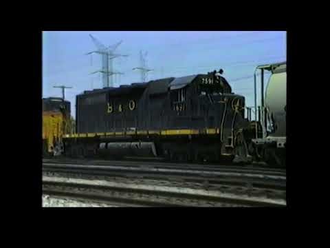 WARM SUMMER DAY! CAL PARK CROSSING 6/13/82. SP POWER ON CONRAIL, D&H I🧡NY BOXCAR, CHESSIE, CR PXSE!