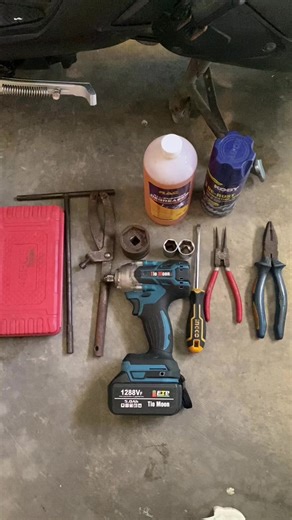 DIY CVT Cleaning Guide for Honda Click Models