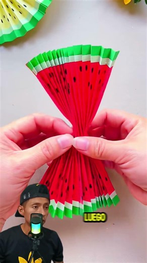 How to make a homemade fan