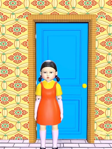 Squid Game Doll Opens Its Doors – A Funny Encounter!