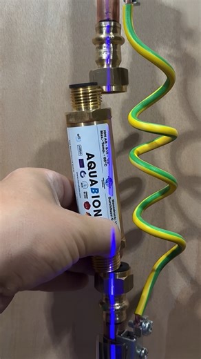 1.1M views · 10K reactions | Union style way of installing a limescale filter! #asmr #asmrsounds #learn #foryou #mmplumber #viral #plumbing #toolbag #pipes #tools #cleancopper #plumbertools #pressfit #soldering #copper #handtools #work #diy #howto #plumber #tips #hack #reels #handyman #plumero | Mmplumber | Facebook