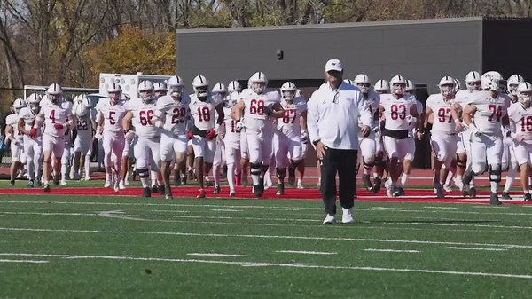 Jackson Waring leads Grand View to NAIA national title, 35-7 over defending-champ Keiser