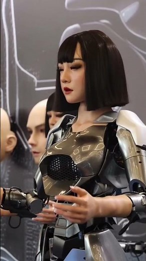 Robots humanoides en la Conferencia Mundial de Robótica