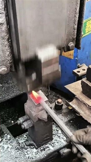How Rebar Ends Are Forged for High-Strength Couplers! 🔩🏗️