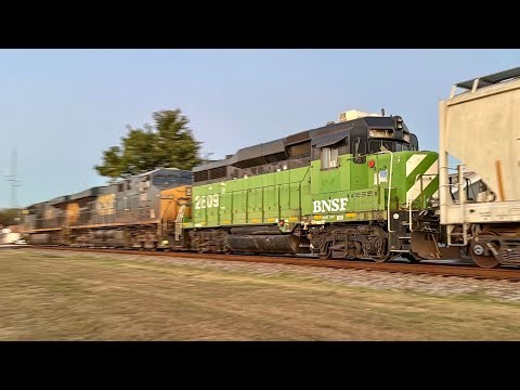 Burlington Northern GP30 2809 Returns North on CSX M583
