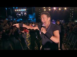 Tenth Avenue Freeze-Out - Bruce Springsteen (live at Rock in Rio Lisboa 2016)