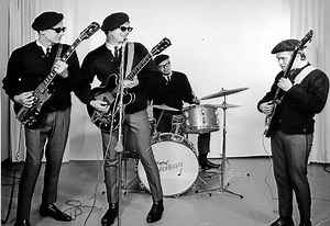 Jim Johnson, the ‘monster guitar player’ of the Underbeats and Gypsy, dies at 76