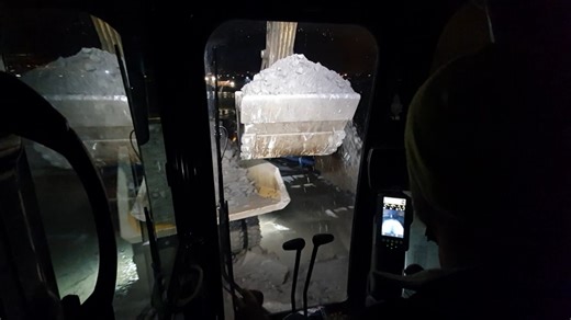 第一视角CAT374F LME 挖掘机工作