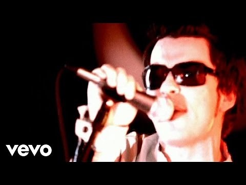Stereophonics - Superman (Official Music Video)