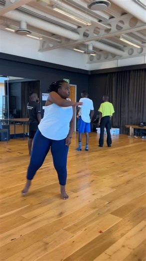 𝐂𝐚𝐭𝐜𝐡 “𝐑𝐞𝐭𝐫𝐨𝐠𝐚𝐝𝐞” 𝐋𝐢𝐯𝐞 𝐚𝐭 𝐀𝐫𝐭𝐬𝐀𝐛𝐢𝐥𝐢𝐭𝐲 𝐅𝐞𝐬𝐭𝐢𝐯𝐚𝐥 “𝐑𝐞𝐭𝐫𝐨𝐠𝐫𝐚𝐝𝐞” is a dance work that explores the theme of retrograde in relation to the struggles of coping with stress and depression in a fast-paced environment. The piece delves into the feeling of being stuck, deteriorating, and moving backward while the world around us seems to speed forward. Dancers : - Jabu Vilakazi - Solulele Sijadu - Sikholiwe Genge - Asisipho Kalipa Choreographed by : @thapelo