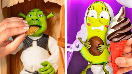 A piggy bank with Shrek inside & avocado ice cream machine 🚽🥑🍦 funny toilet crafts