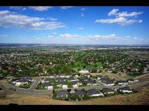 The advantages and disadvantages of dynamic arrays.