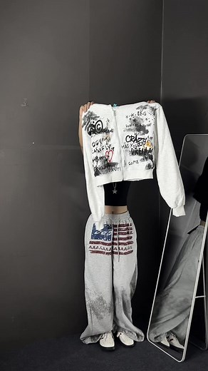 144K views · 13K reactions | Hoodie and baggy pants ❤️‍ | Lazy style | Facebook