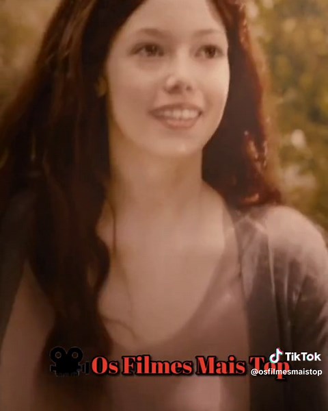 Jacob tem imprinting com Renesmee#crepusculo #twilight #twilightsaga #jacobblack #renesmeeandjacob #romance #cena #filme #movie #imprinting #fy