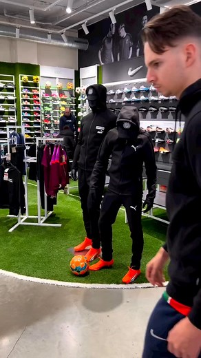 SORRY BRO…😭😨 #mannequin #holdup #pranks | Mehdi amri 10