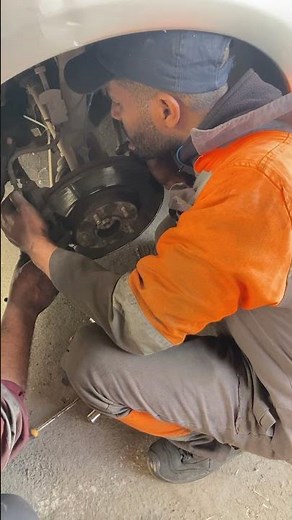 changer les plaquettes de frein Ford