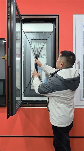 Minimalist quick-disassembly window screens for modern residences