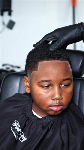 EDGE x RAZOR work‼️🔥 • • • #sweetcutzz #transformation #dfwbarber #explore #haircut