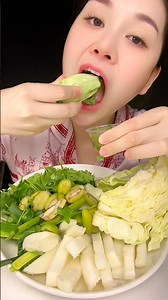 Nhót xanh chẩm chéo đã vào mùa rồi #chichbong #mukbang #food #review