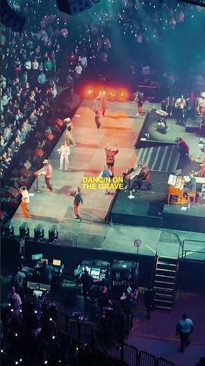 NEW YORK KNOWS HOW TO DANCE ON THAT GRAVE❤️‍🔥