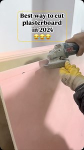 Best way to cut plasterboard in 2024 using angle grinder 😂😂😂 #plasterboard #contructionfail #constructionmemes @toolsbydesign @constructionmemes2024 | Tools AddicTed RO