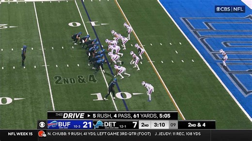 OT Dan Skipper makes his way into endzone to cut lead to 21-13