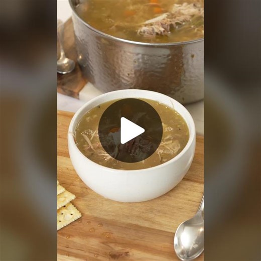 Do not throw away those turkey carcasses folks! One of life’s great pleasures is a bowl of soul satisfying turkey soup. Honestly for me there is something magic about sitting down and enjoying a hot bowl of homemade turkey soup. I don’t know if its instinctual, but there is something deeply satisfying about a hot bowl of broth. I find it meditative in someways.. Ok Andy, you are losing us here.. haha ok on to the recipe. #foryou #turkeysoup #turkey #soup #japan #food #foodie #foodporn #soupseaso