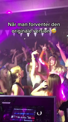 Sidst vi spillede på en efterskole.. 😂#remix #efterskole #elevfest #fest