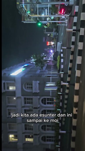 kenapa harus jalan jalan di malam hari #4u #trending #trending #bercanda #fact #meme #indonesia#fyp