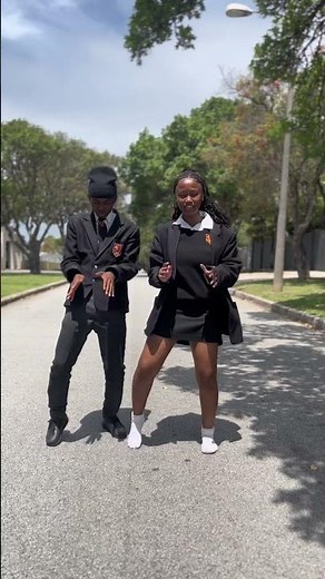 tobetsa 3.0 amapiano dance challenge with @peanuts @akhanya#amapianovibessa #amapiano #amapianodance