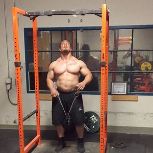 BOSS DAN GREEN on Instagram: "Pull-ups x 10 + 53 lbs (24 kg) Always training. Never not training 🔥 #animalpak #bossbarbellclub #noskinnychampions #dadbod"